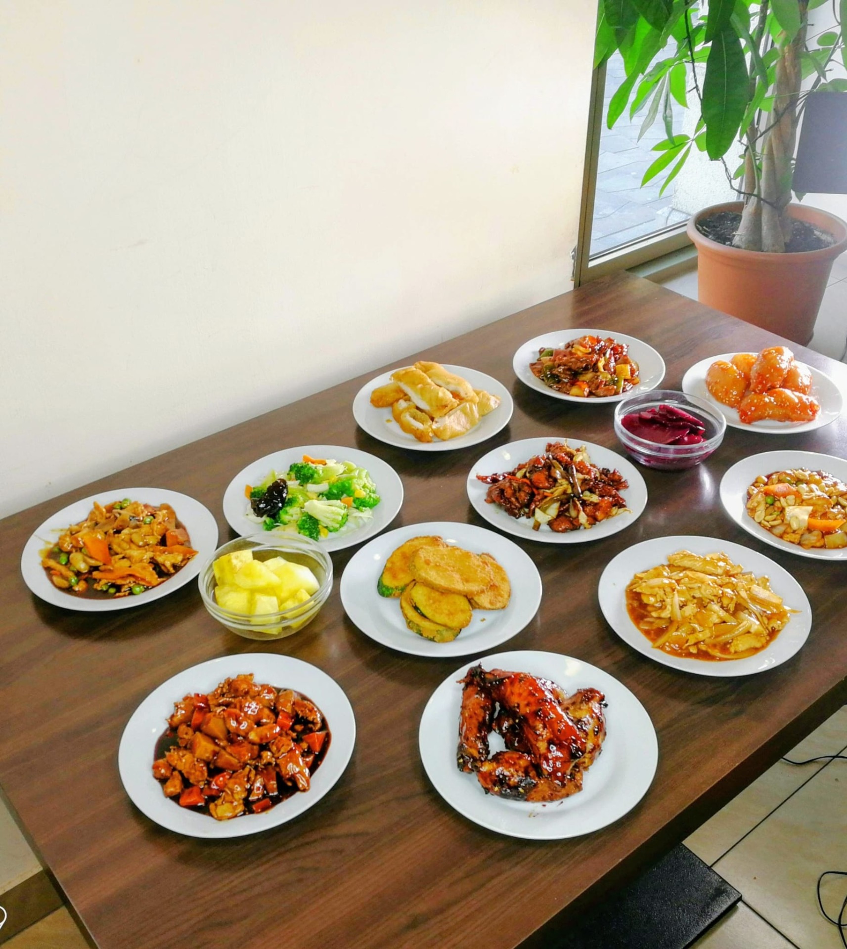 A table of dishes at Kelly's Wok
